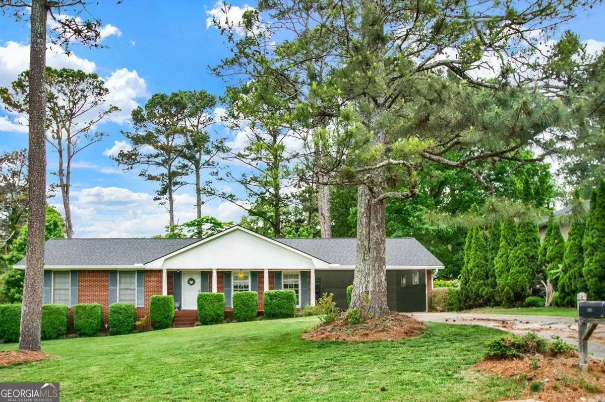 5597 Bob White Circle Nw, Lilburn, GA 30047 - #1