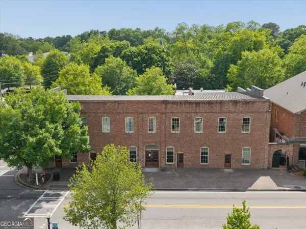 200 W Washington St, Unit B, Madison, GA 30650