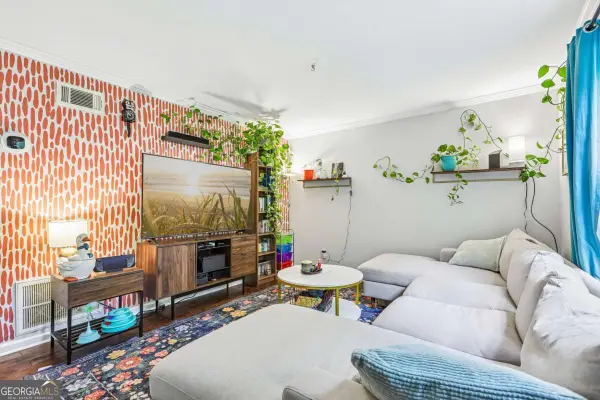 168 Barone Place Nw, Atlanta, GA 30327