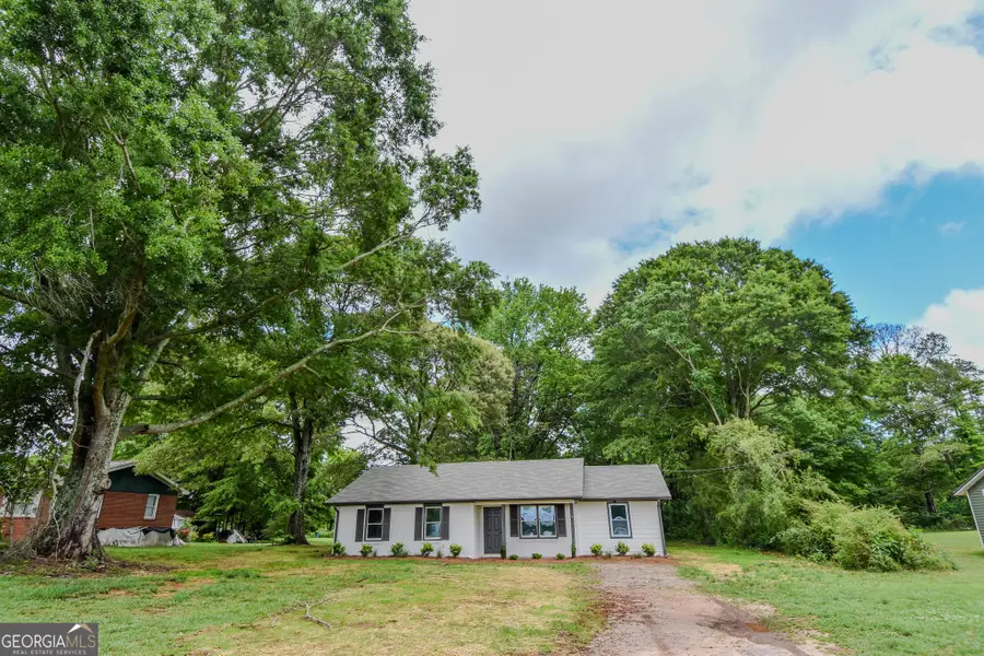4464 Old Atlanta Rd, Griffin, GA 30223 - #2