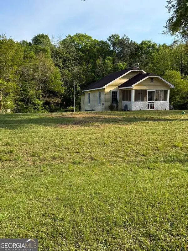 1186 E Tugalo Street, Toccoa, GA 30577