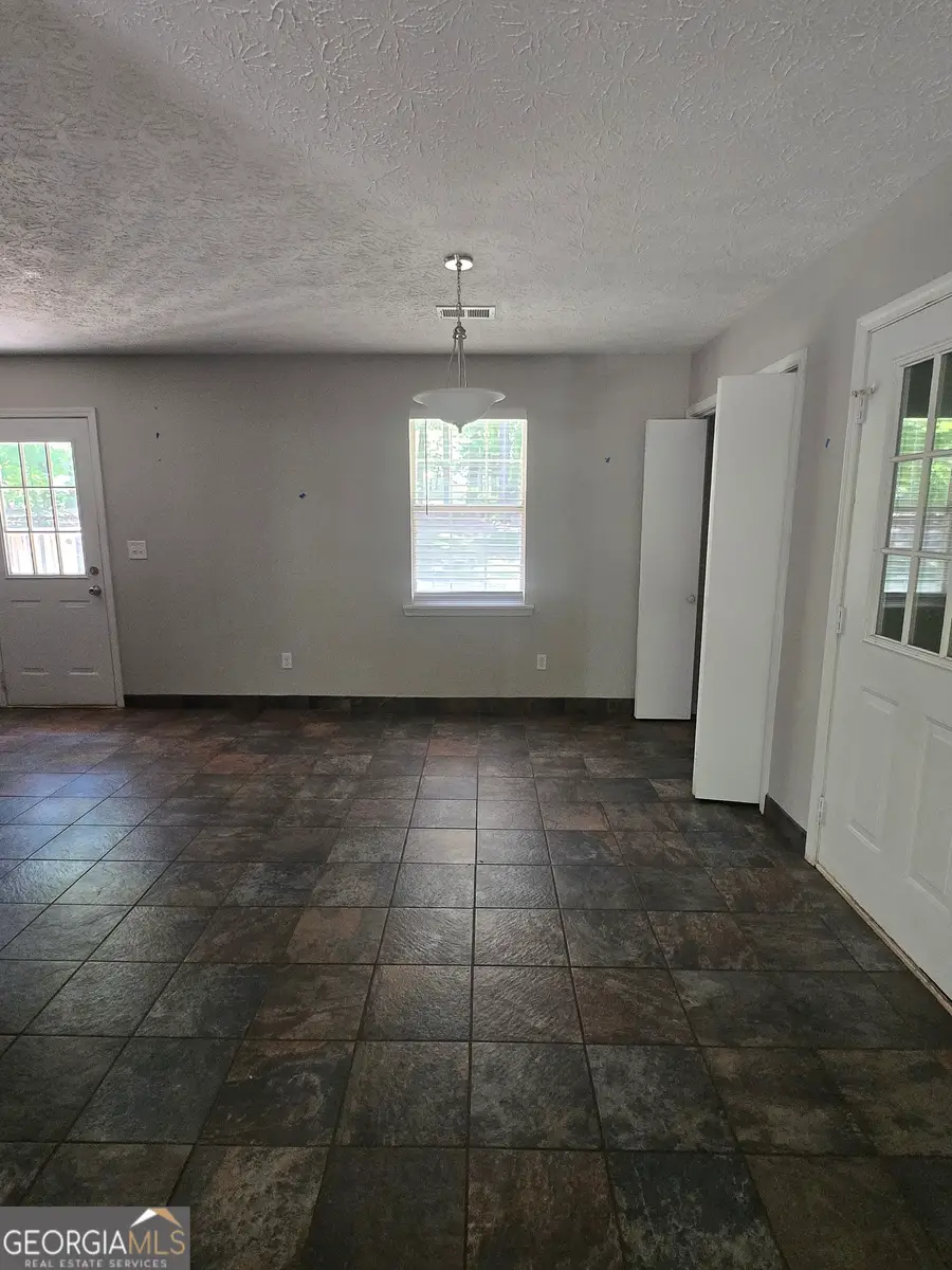 125 E Country Woods Drive, Covington, GA 30016 - #3