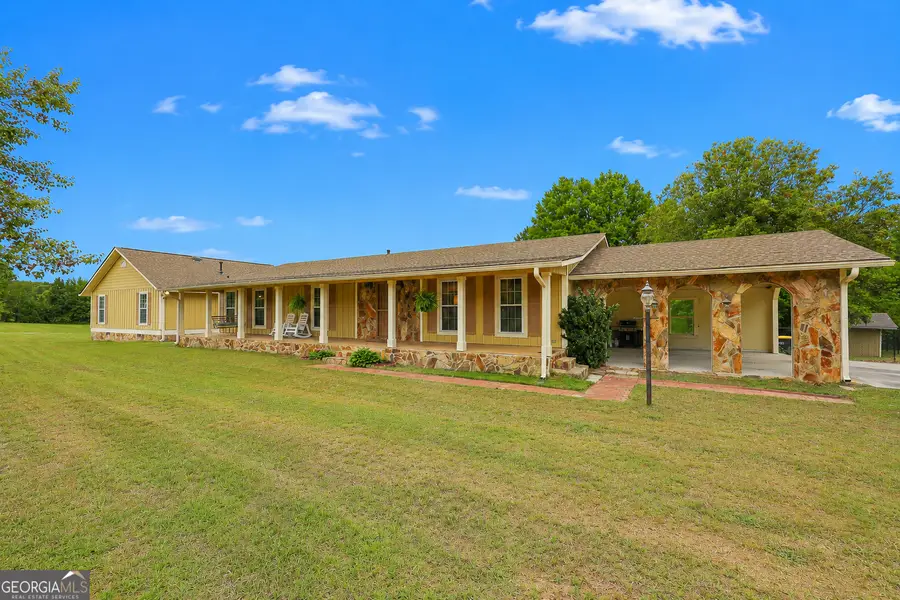 615 Fischer Road, Sharpsburg, GA 30277 - #2