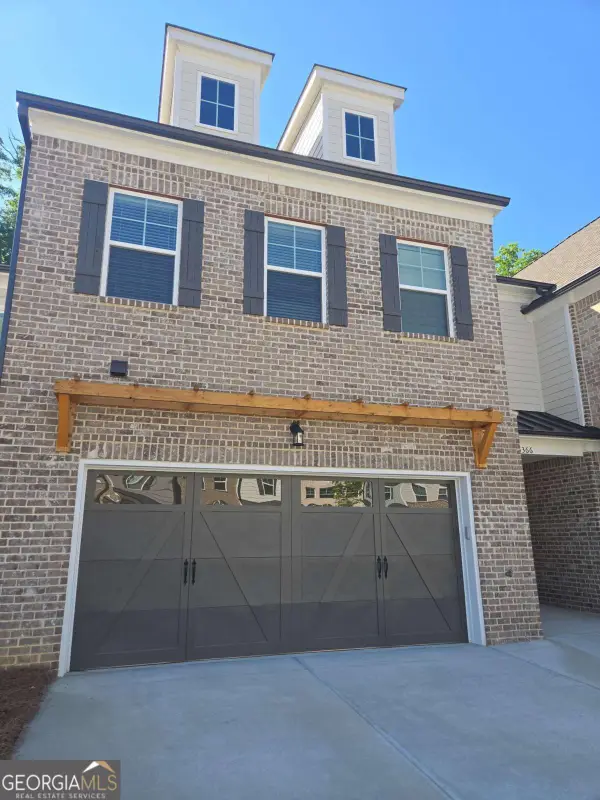 5366 Gray Birch Bend, Flowery Branch, GA 30542