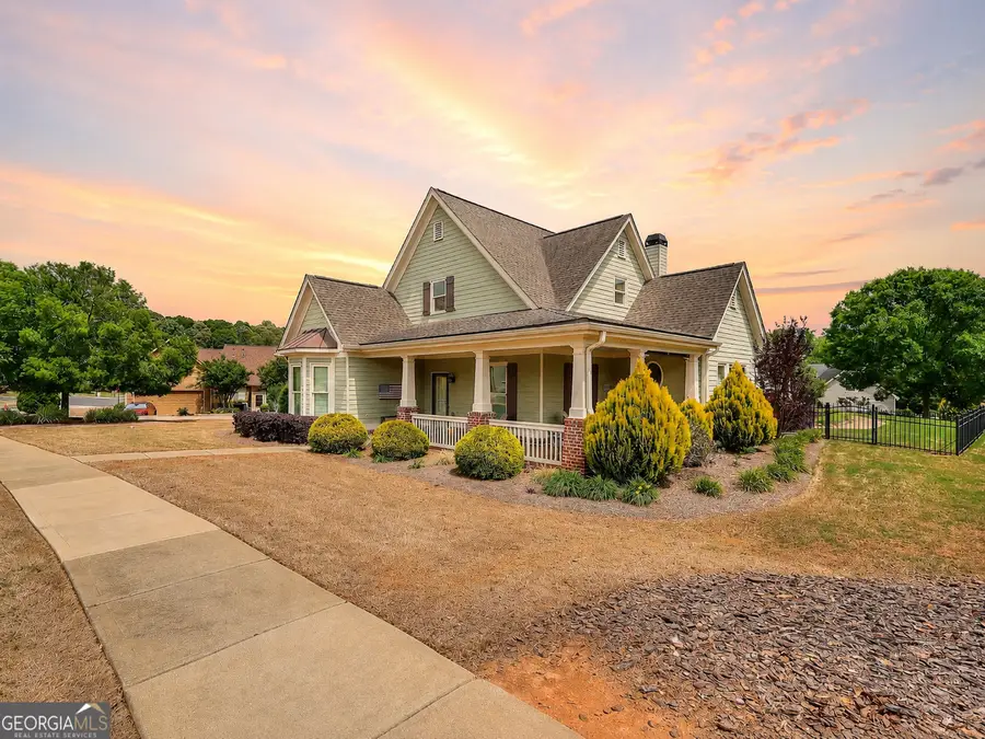 125 Hawthorn Way, Hoschton, GA 30548 - #2