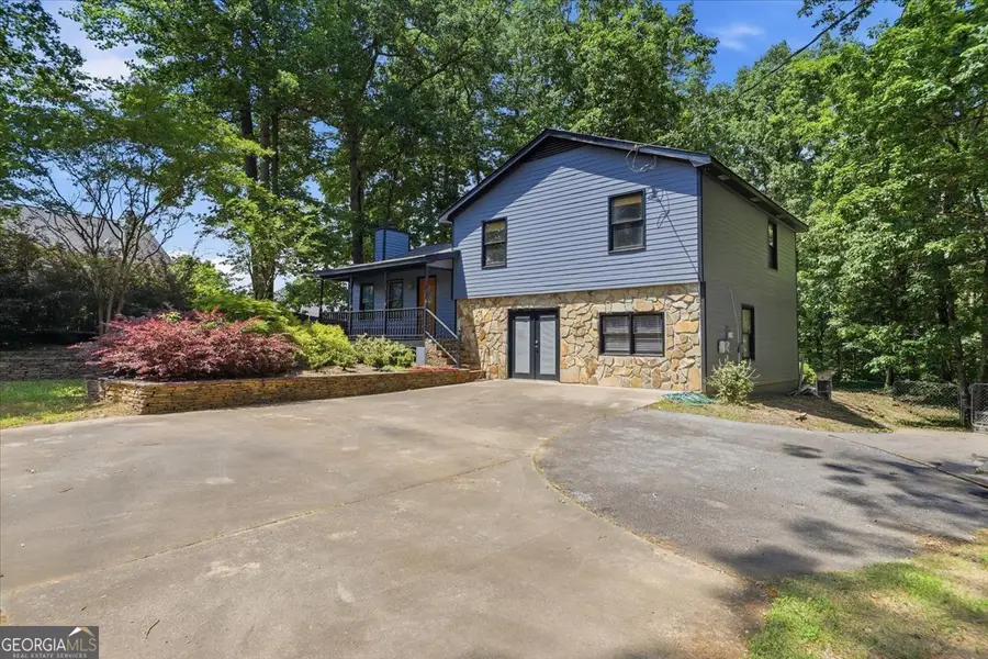 2845 Sardis Drive, Buford, GA 30519 - #2