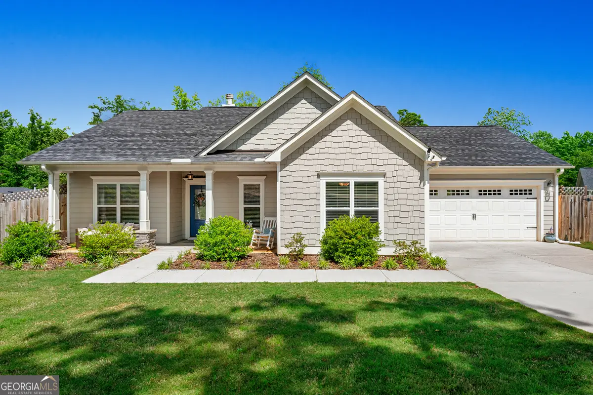 237 N Point Circle, Hartwell, GA 30643 - #1
