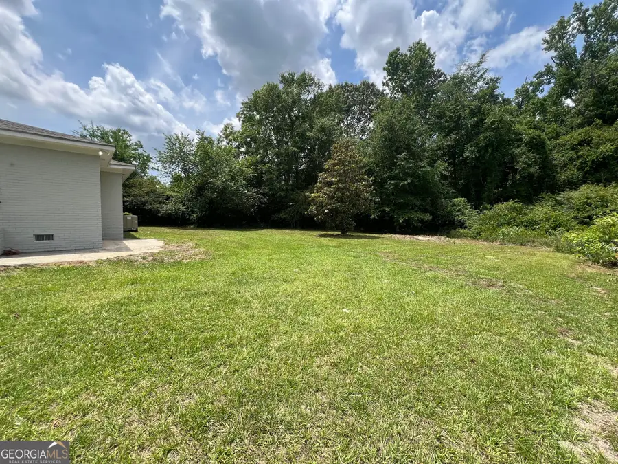 206 Country Club Road, Dublin, GA 31021 - #3
