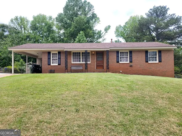2500 Poplar Street, Opelika, AL 36804