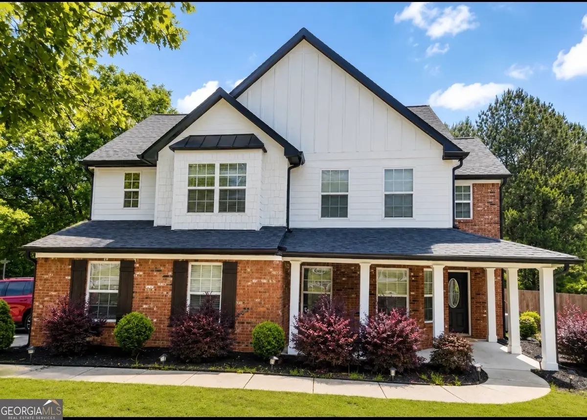 998 Shannon Road Sw, Loganville, GA 30052 - #1