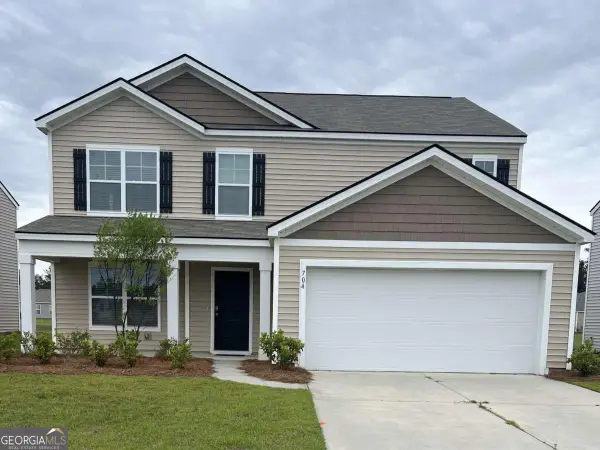 704 Chickadee Street, Bloomingdale, GA 31302