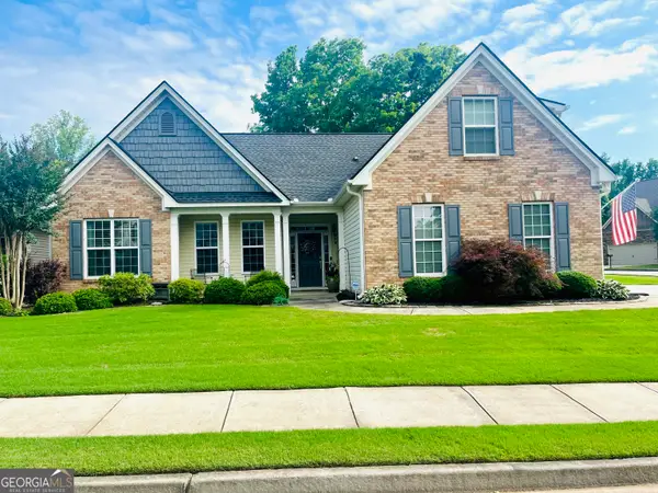 10 Village Park Drive, Newnan, GA 30265