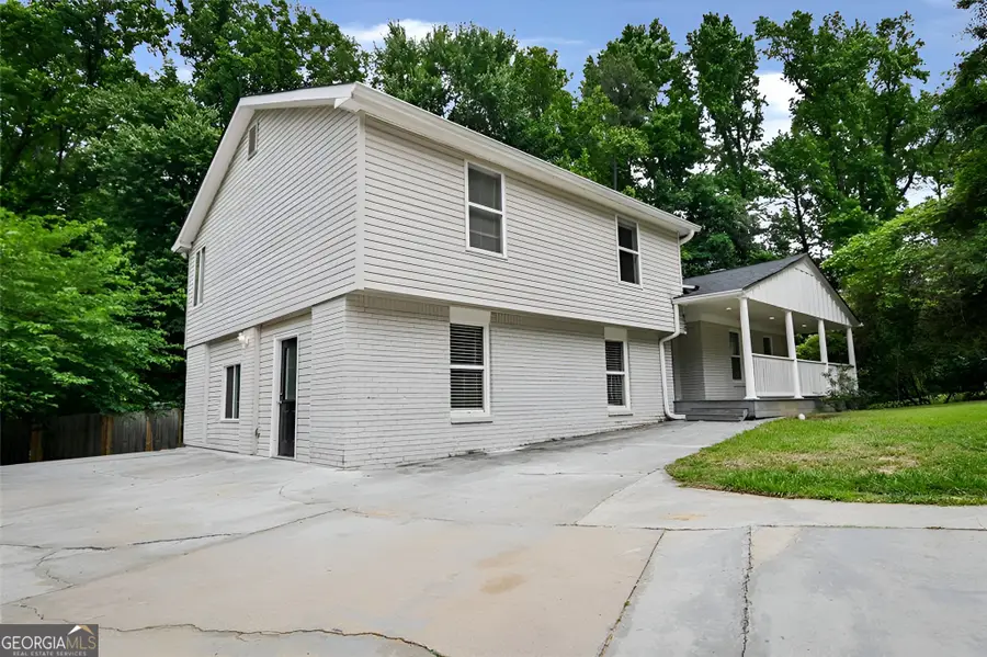 635 Garden Grove Drive, Lawrenceville, GA 30044 - #3
