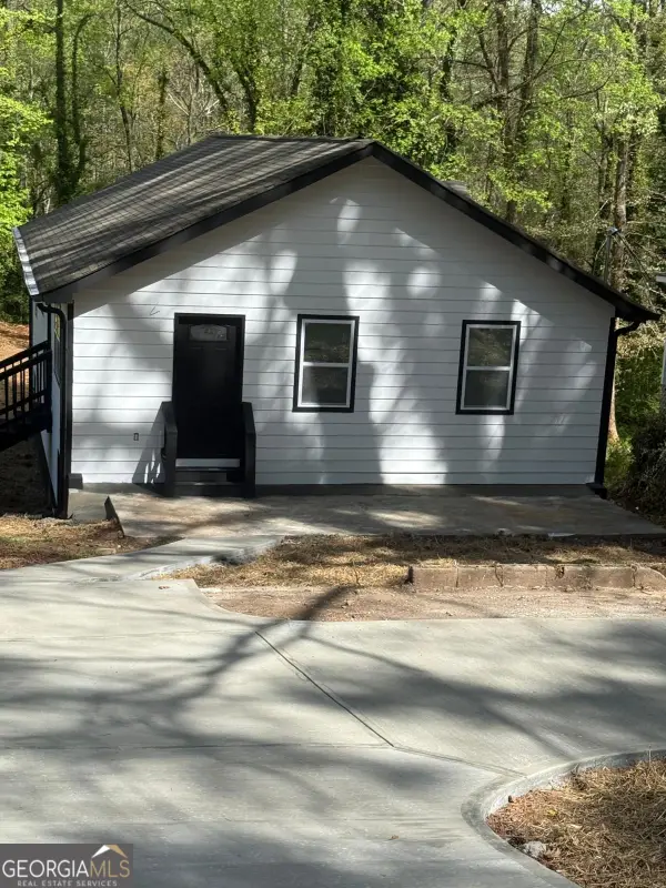 1968 County Line Road Sw, Atlanta, GA 30331
