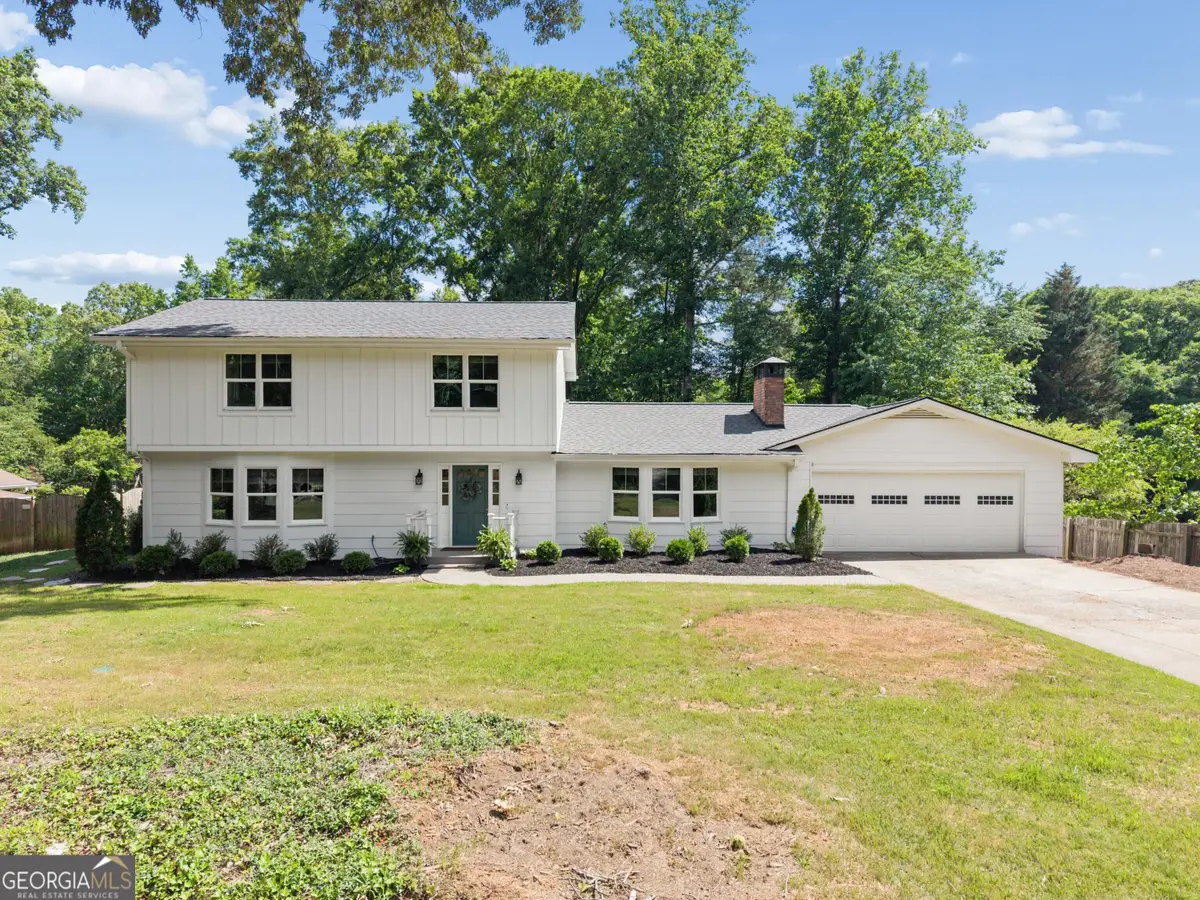670 Lake Charles Way, Roswell, GA 30075 - #1