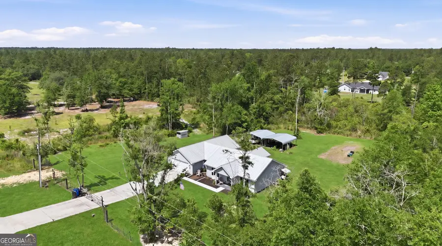 1748 Post Road, Hortense, GA 31543 - #2
