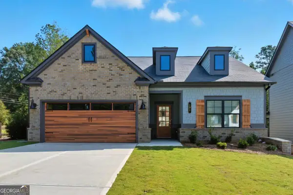 104 Everwood Court, Dallas, GA 30132