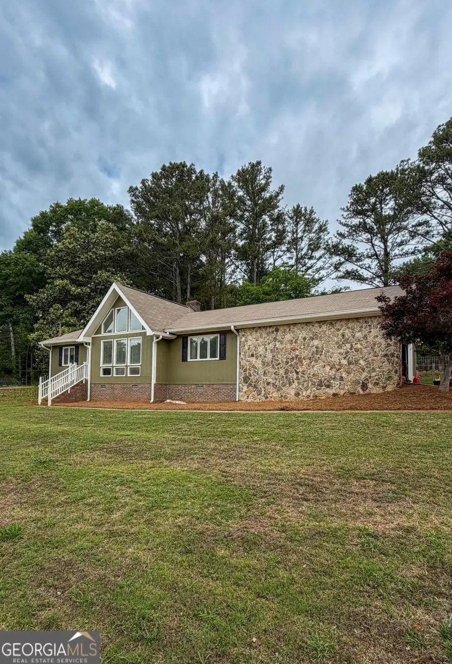 90 W Triple Tree Drive, Carrollton, GA 30117 - #2