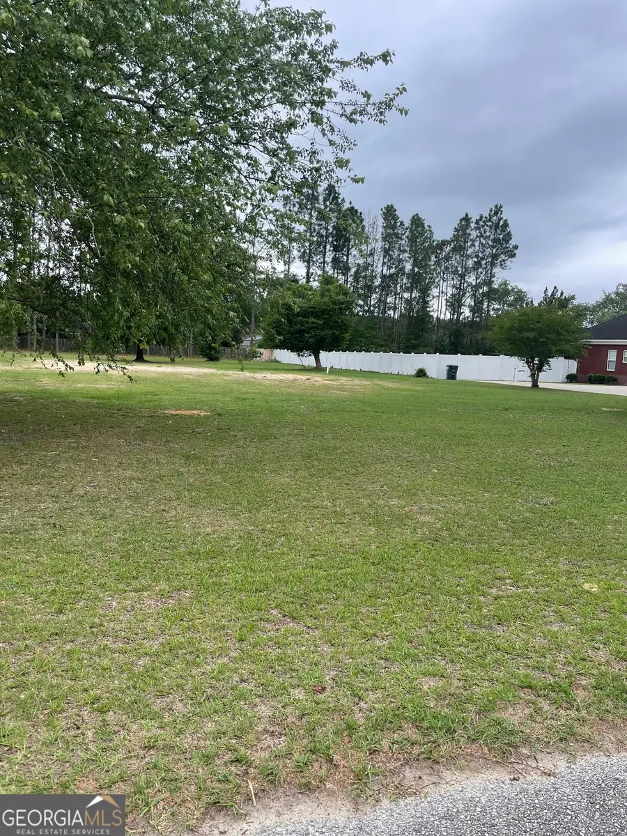 9037 Oakfield Dr, Statesboro, GA 30458 - #2
