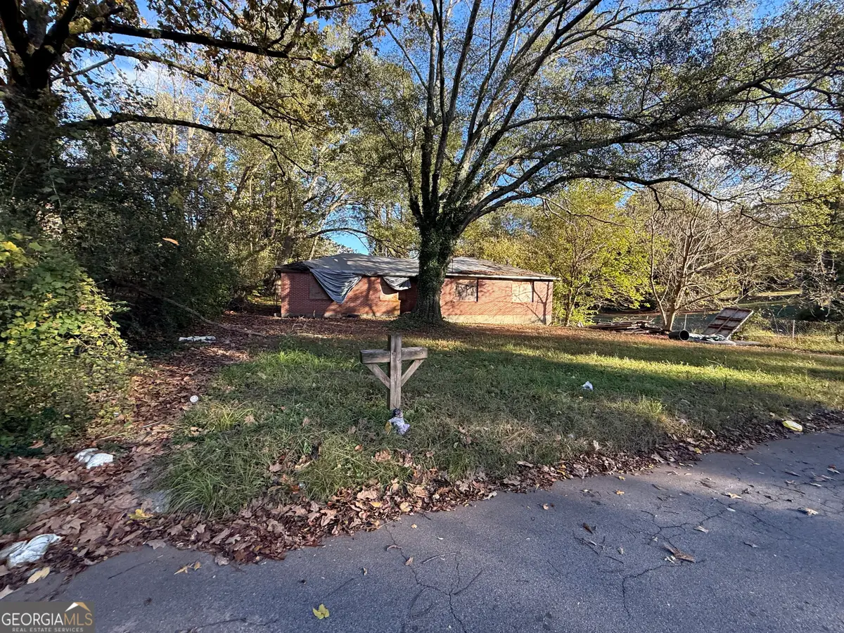 395 Woodlawn Avenue Nw, Atlanta, GA 30318 - #1
