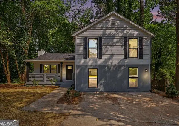 1027 Mainstreet Lake Drive, Stone Mountain, GA 30088