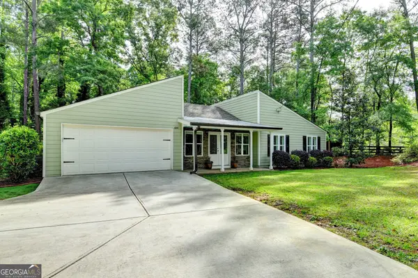 4243 N Arnold Mill Road, Woodstock, GA 30188