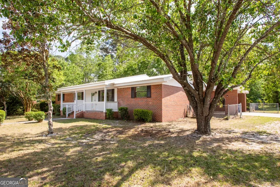 407 Pineview Drive, Waycross, GA 31501 - #3