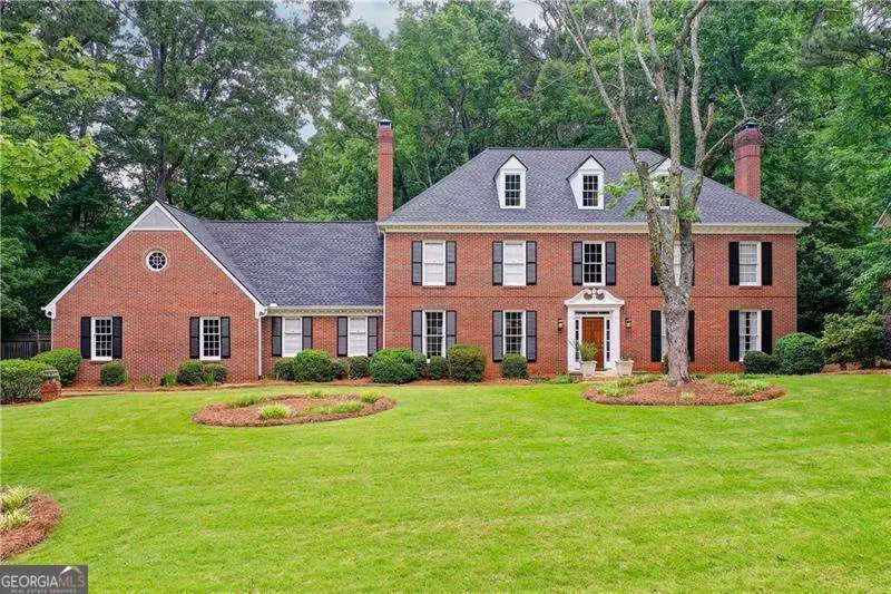625 River Chase Point, Atlanta, GA 30328 - #1