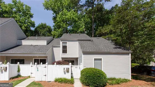 2684 Meadowlawn Drive Se, Marietta, GA 30067