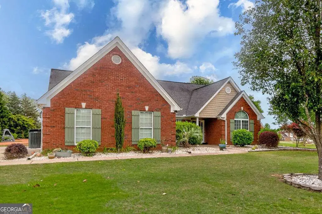 1040 Sapphire Trail, Bogart, GA 30622 - #1