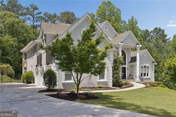 245 Plantation Way, Roswell, GA 30075