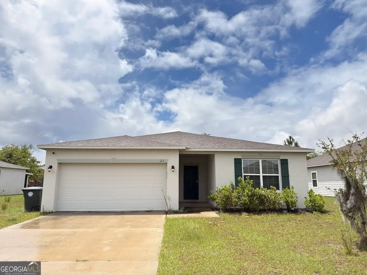 123 College Street, Kingsland, GA 31548 - #1