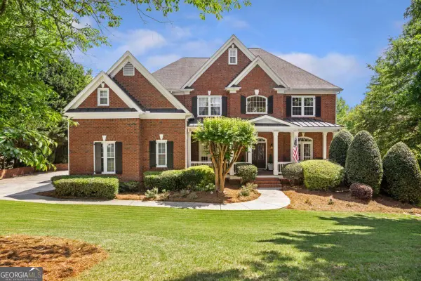 805 Lake Mist Cove, Alpharetta, GA 30004
