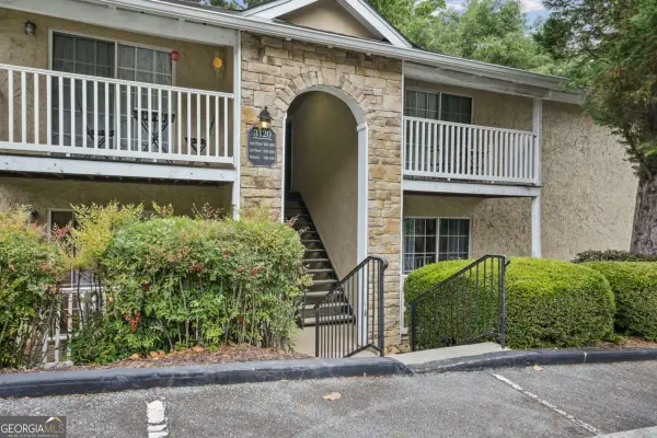 3120 Seven Pines Court #205, Atlanta, GA 30339