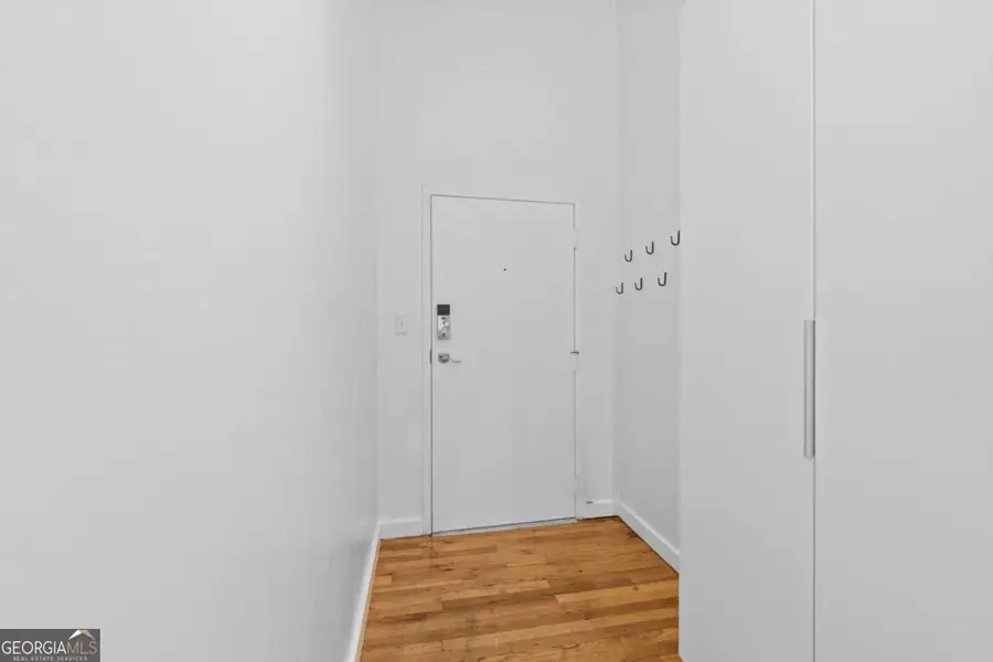 330 Peters Street Sw #208, Atlanta, GA 30313 - #3