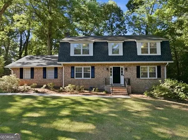 4073 Lake Erin Court, Tucker, GA 30084
