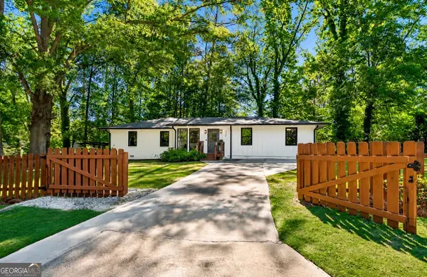 1558 Alverado Way, Decatur, GA 30032