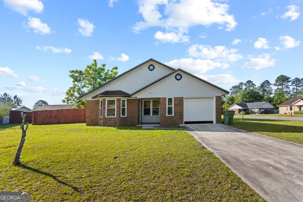 816 Waterfield Drive, Hinesville, GA 31313