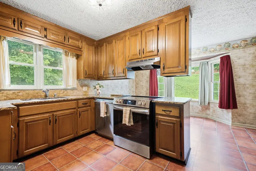 4269 E Cherokee Drive, Canton, GA 30115 - #3