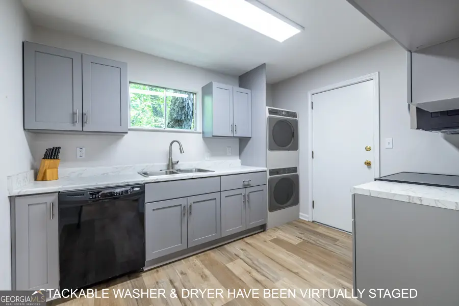 1111 Clairemont Avenue #N3, Decatur, GA 30030 - #3