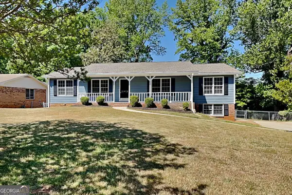 2415 Cajun Drive, Marietta, GA 30066