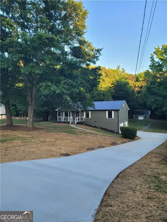 1625 Peachtree Circle, Lawrenceville, GA 30043