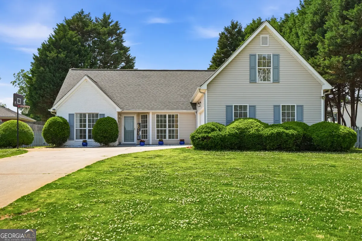 35 Shenandoah Drive, Winder, GA 30680 - #1