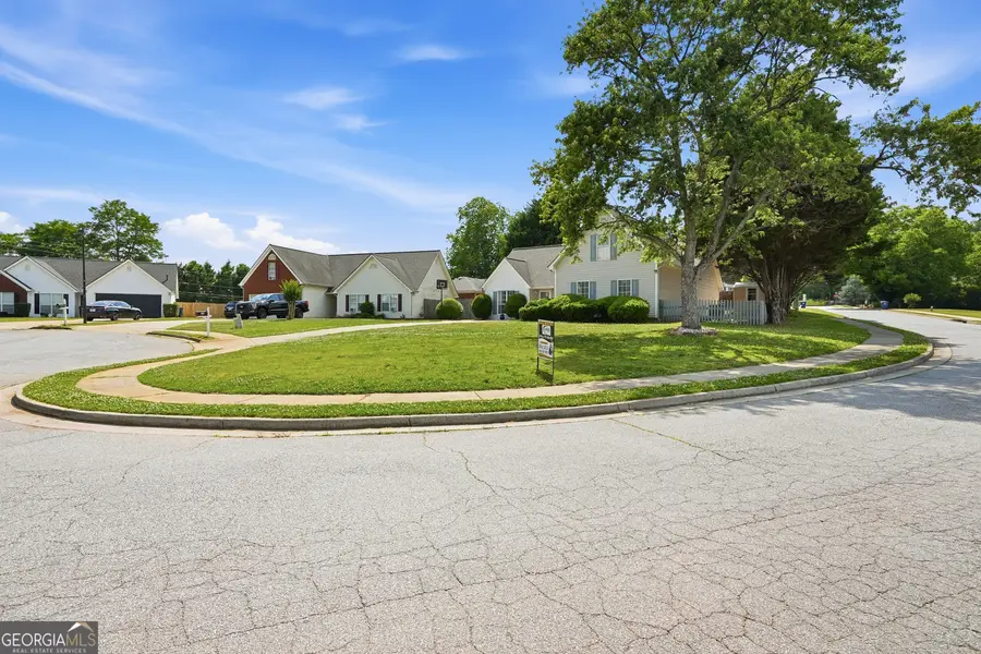 35 Shenandoah Drive, Winder, GA 30680 - #2