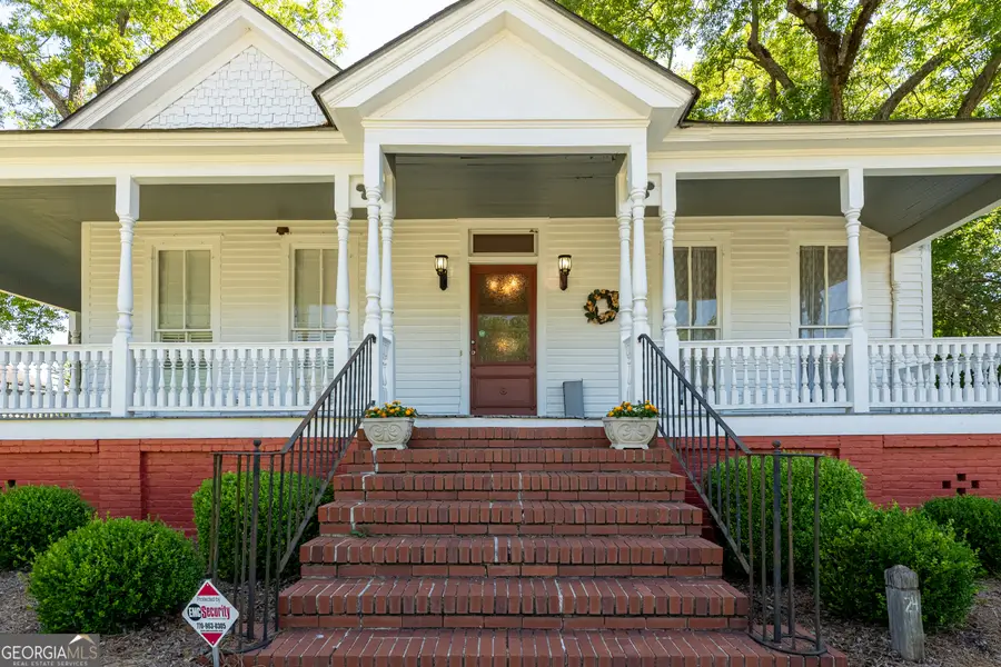 224 East Church Street, Sandersville, GA 31082 - #2