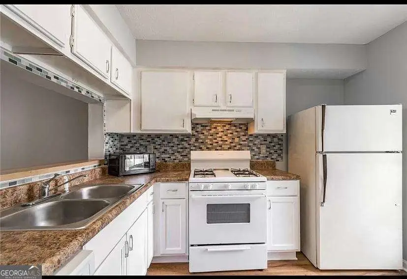 3724 Jamestown Court, Chamblee Doraville, GA 30340 - #2