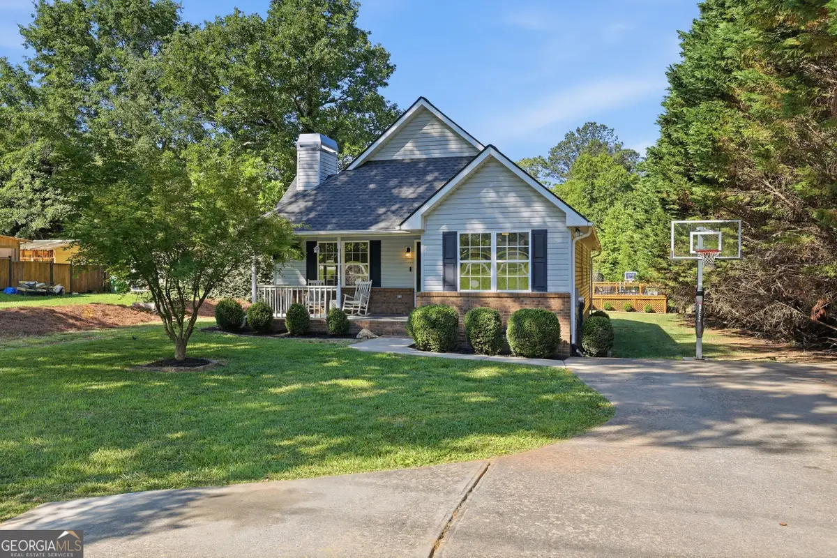 981 Hoyt Street, Cornelia, GA 30531 - #1