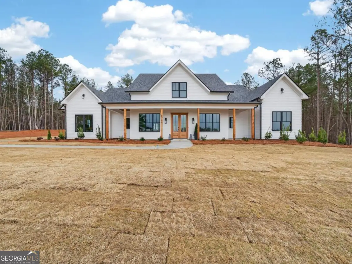2020 Clearwater Drive, White Plains, GA 30678 - #1