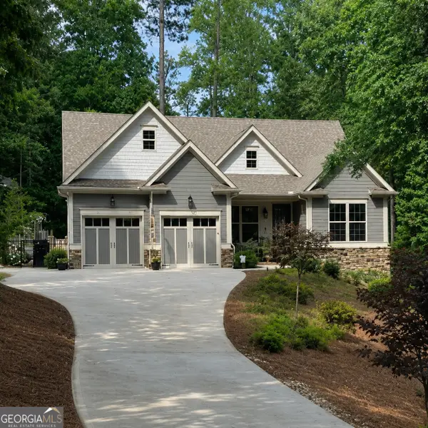6020 Lake Lanier Heights Road, Buford, GA 30518