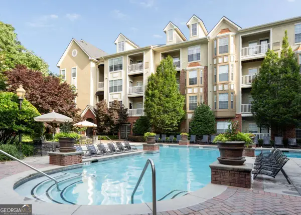 4102 Westchester Ridge Ne, Brookhaven, GA 30329